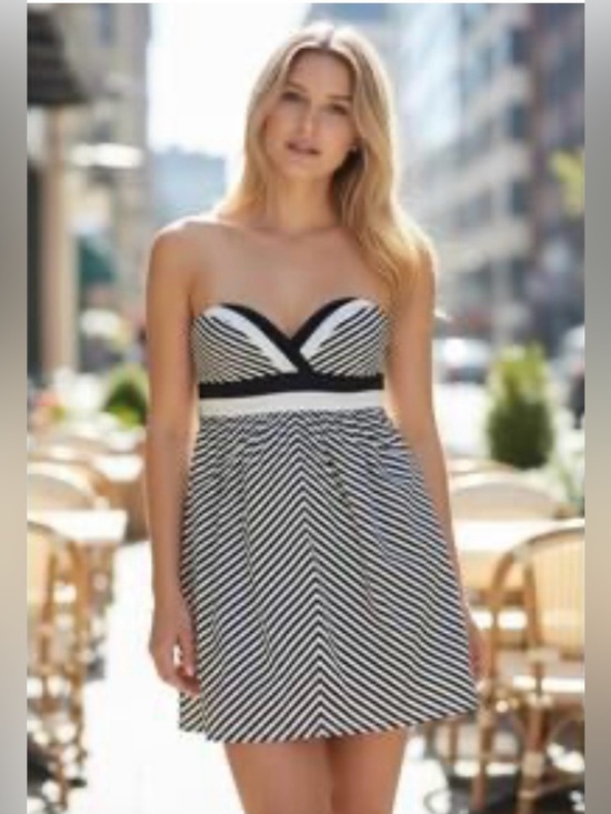 Alice + Olivia Dresses & Skirts - Alice + Olivia Strapless Fit Flare Mini Dress Black White Stripe 2